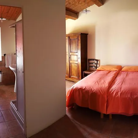 Panzió Girfalco Country House